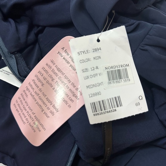 NWT Dessy Collection Blue Pleated V-Neck Gown - Picture 10 of 16